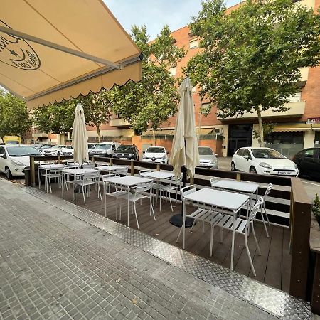 Hostal Restaurante Avenida De Madrid Τεράσα Εξωτερικό φωτογραφία