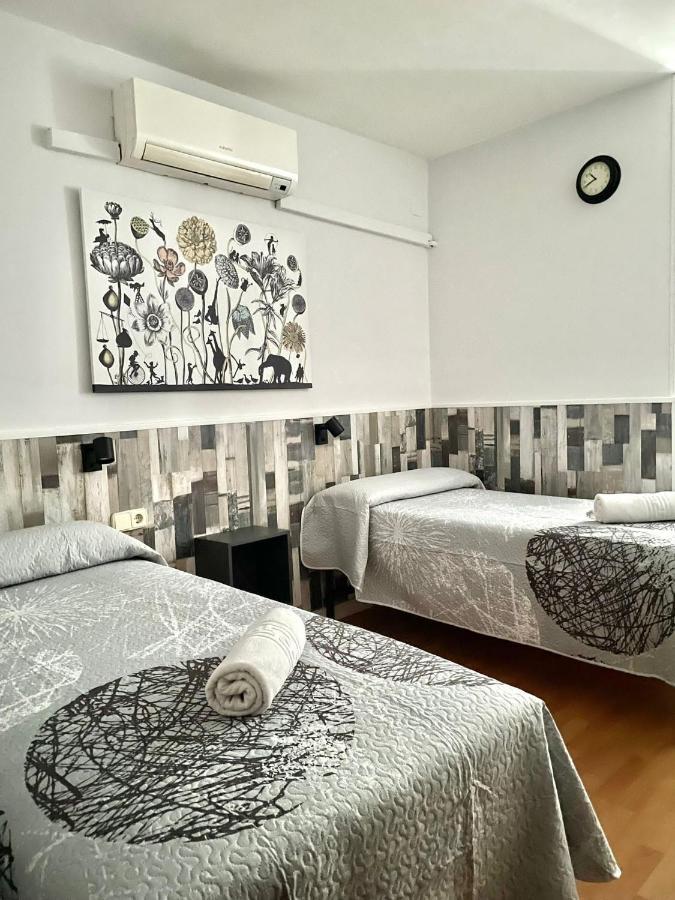 Hostal Restaurante Avenida De Madrid Τεράσα Εξωτερικό φωτογραφία