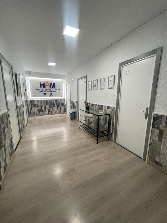 Hostal Restaurante Avenida De Madrid Τεράσα Εξωτερικό φωτογραφία