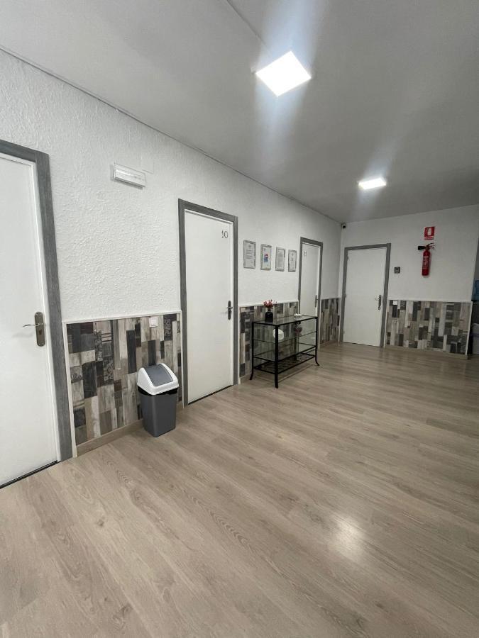 Hostal Restaurante Avenida De Madrid Τεράσα Εξωτερικό φωτογραφία