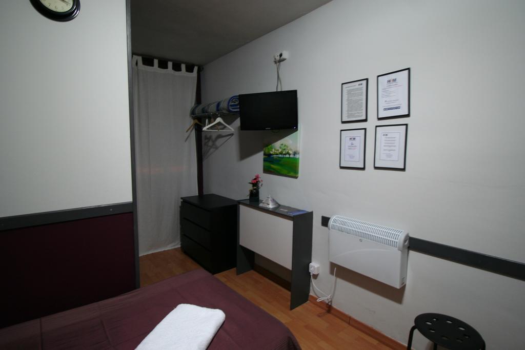 Hostal Restaurante Avenida De Madrid Τεράσα Εξωτερικό φωτογραφία