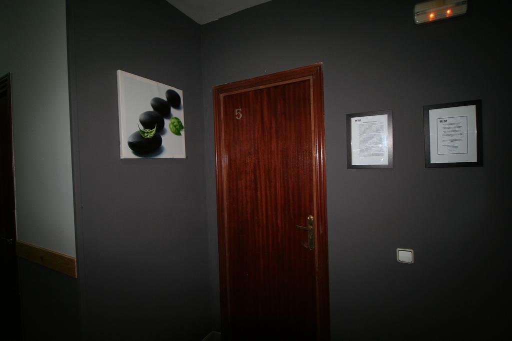 Hostal Restaurante Avenida De Madrid Τεράσα Εξωτερικό φωτογραφία