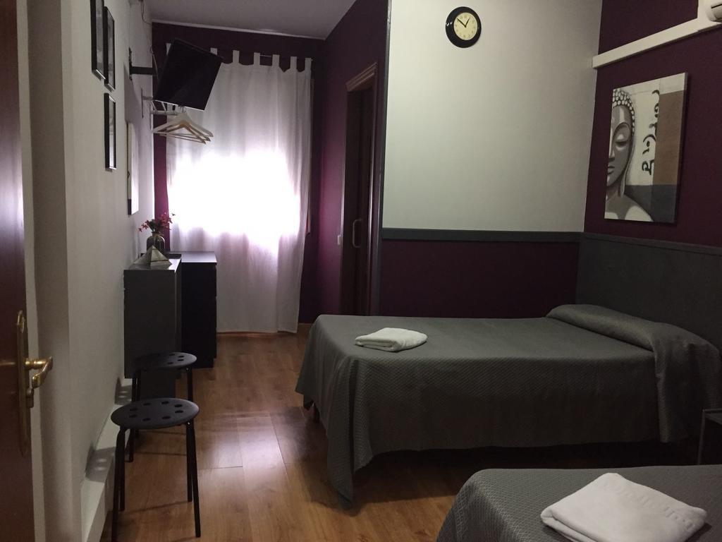 Hostal Restaurante Avenida De Madrid Τεράσα Εξωτερικό φωτογραφία