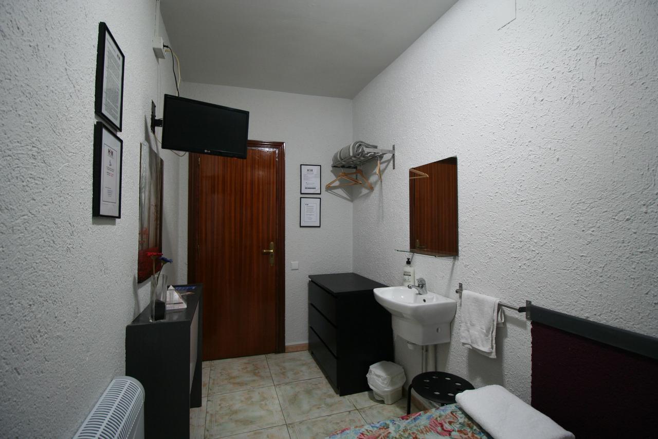 Hostal Restaurante Avenida De Madrid Τεράσα Εξωτερικό φωτογραφία